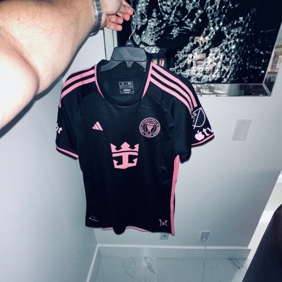 Luis Suárez Inter Miami CF adidas 2024 Mens L/Xl Slim Fit Athletic Pre Owned - Picture 5 of 5